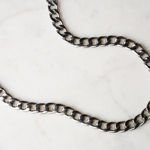 thick curb link chain necklace with round multi-functional clasp, waterproof hyperallergenic stainless steel Cuban link chain choker