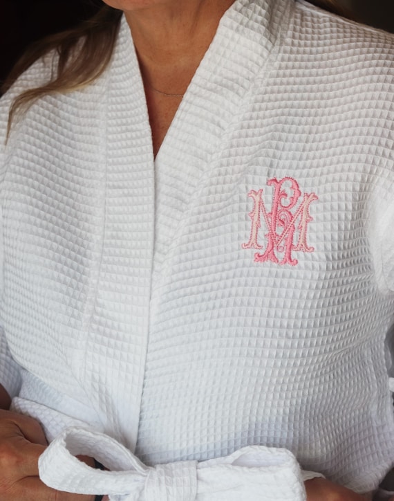 Personalized Bath Robe, Monogrammed Short Waffle Robe, Bridal Party Robes Bridesmaid, College Dorm Essentials, Graduation Gift, Gift for Her