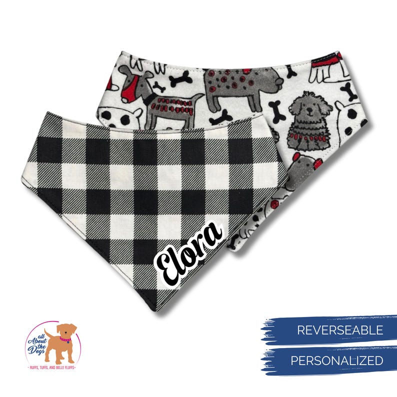 Pode incluir: Duas bandanas revers&iacute;veis para c&atilde;es. Uma &eacute; xadrez em preto e branco, a outra tem um fundo branco com ilustra&ccedil;&otilde;es de c&atilde;es e ossos. O nome "Elora" &eacute; impresso na bandana xadrez. As bandanas s&atilde;o personalizadas.