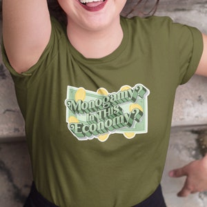 Monogamie? In DIESER Wirtschaft? Polyamory Tee