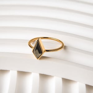 18K Gold Vermeil Gemstone Ring, Minimalist Promise Ring, Dainty Engagement Statement Band, Obsidian and Labradorite Jewelry, Gift for Her