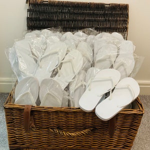 10,20,30,40,50 or 60 pairs white wedding flip flops | for wedding guests | dancing feet | party shoes | individually bagged | bride | bridal