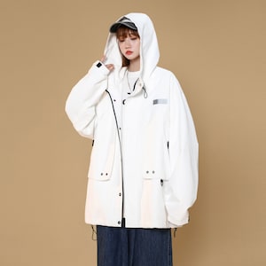 Women&#39;s White Windbreaker Mini Reflector Oversized Jacket with Hoodie