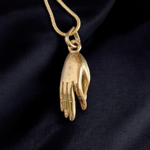 Boeddha Hand Mudra Vitarka Hanger Goud