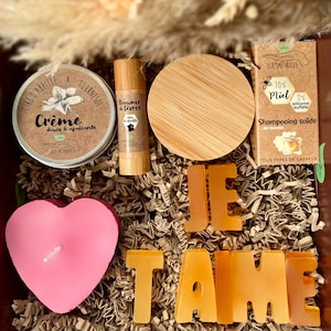 Coffret cadeau personnalisé, sur mesure, cosmétique naturel, fait main, bougie parfumée, savon, cadeau femme original, anniversaire, noël