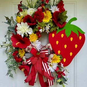 Strawberry Wreath: Summer Farmhouse Front Door Decor