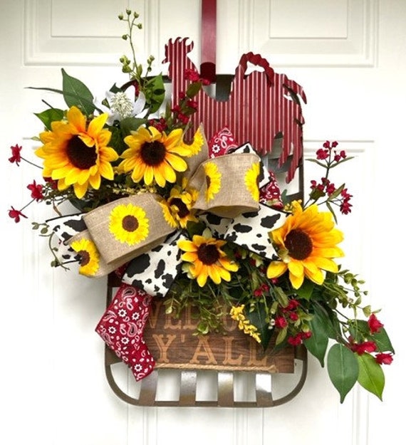 tobacco basket fall decor Rustic Hello Door Hanger with Sunflowers and Pumpkins Sunflower Rooster Tobacco Basket Door
