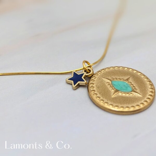 Gold necklace with star pendant