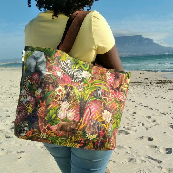 Tote Bag AFRICAN JUNGLE - bunter Shopper mit Tiermotiv - Handarbeit aus Kapstadt, Südafrika // Geschenk aus Afrika // Canvastasche