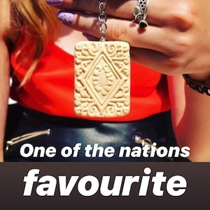 Custard Cream Keyring