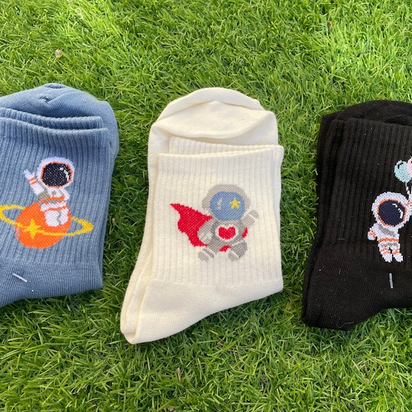 Novelty Space / astronaut / gift menswear / women’s wear socks