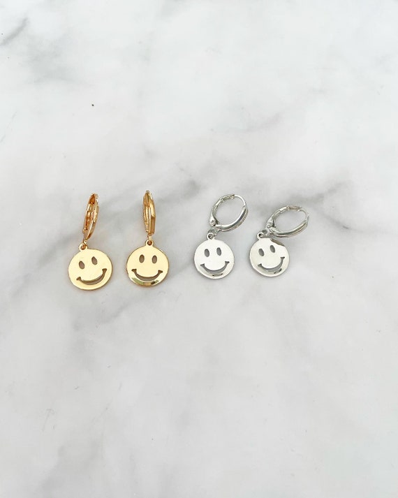 Smiley face earrings deals