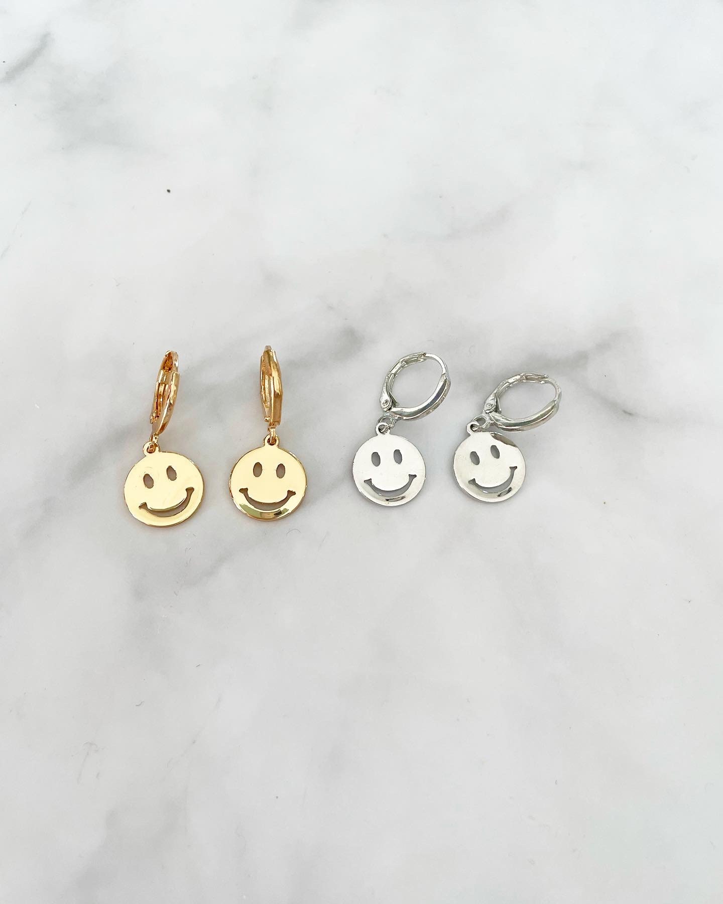Smiley Earrings | atelier-yuwa.ciao.jp