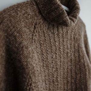 Fischer Raglan-Pullover Strickanleitung: Rustikales Unisex-Design (PDF-Muster)