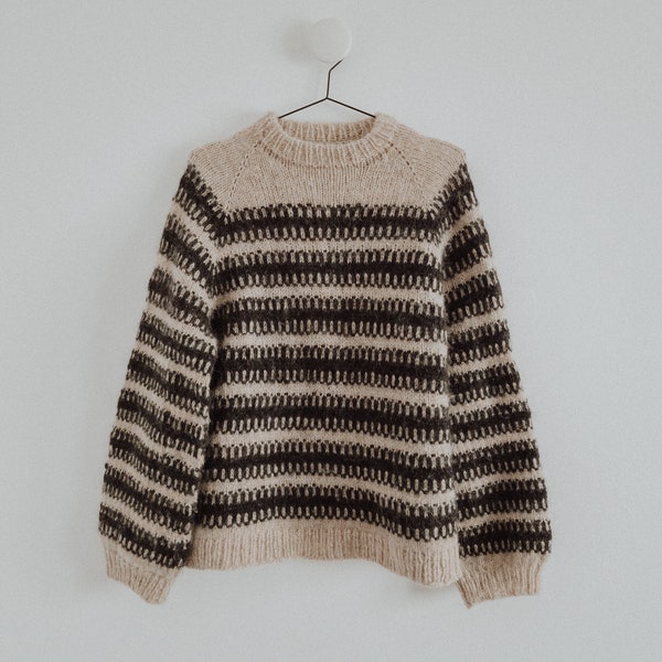 BJØRK RAGLAN knitting pattern, top-down unisex women's sweater pattern, stranded colourwork pattern for unspun or worsted weight yarn