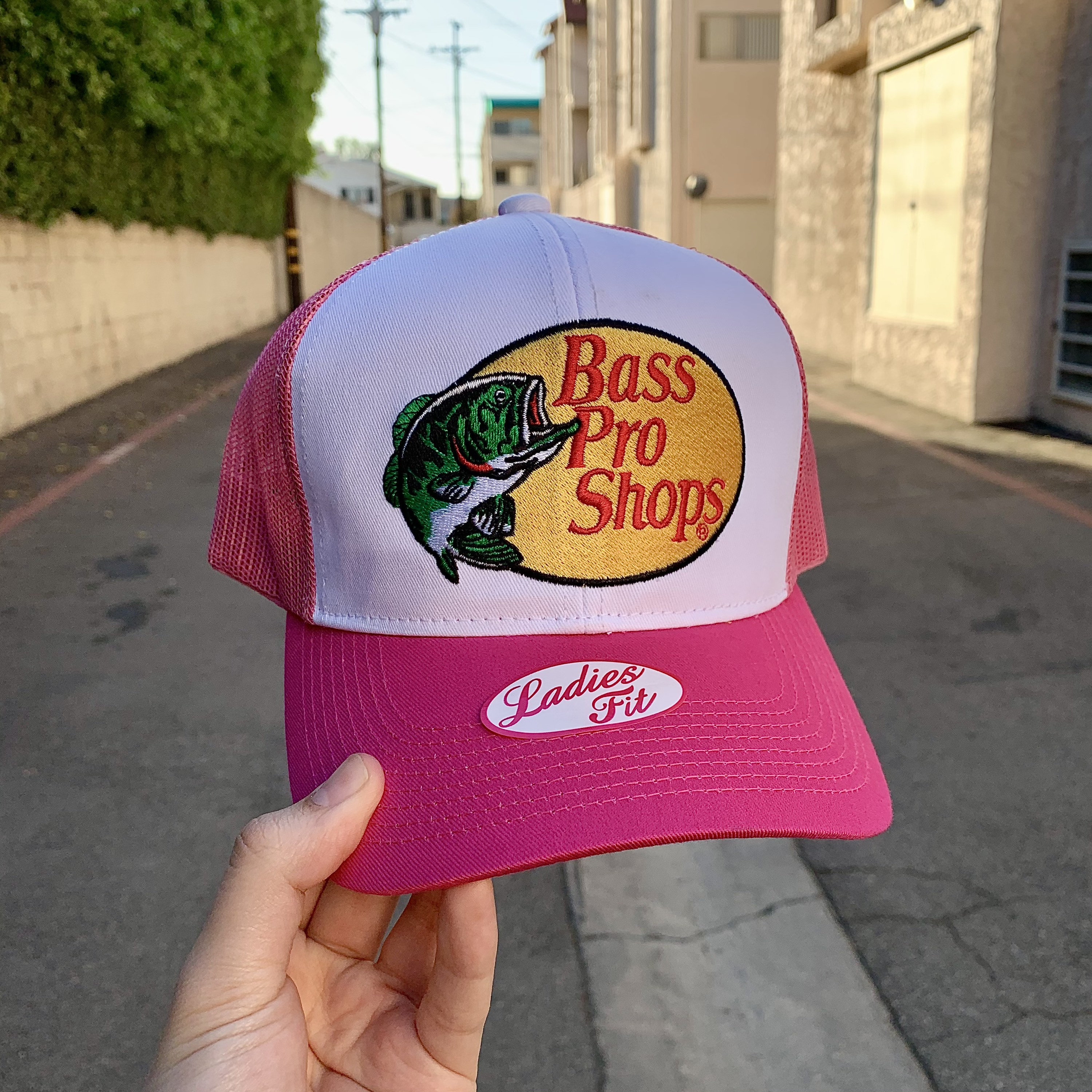 Bass Pro Shops Embroidered Logo Mesh Cap (Pink-Ladies Fit)