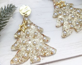 Sparkly Christmas Tree Earrings: Pearl Resin Holiday Jewelry