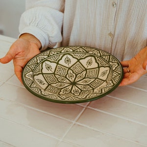 Marokkanischer Pastateller handbemalt handgemacht traditionell Bild 1