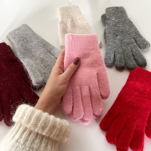 Winter gloves singapore discount