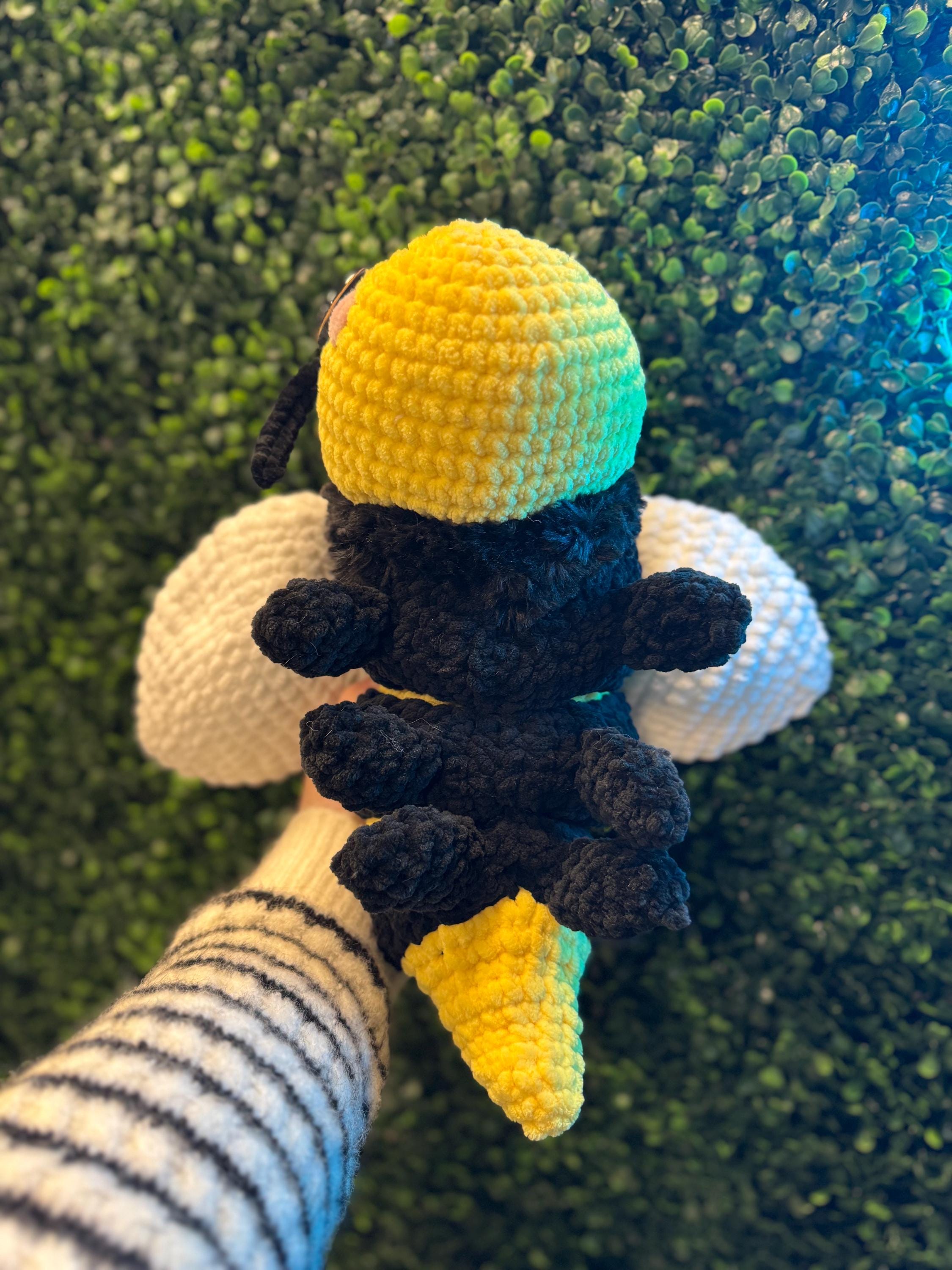 Beeatrice Bumble Bee Crochet Pattern | Amigurumi PDF | Pattern Only - Etsy
