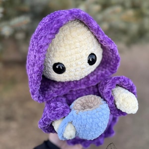 Suriel Spill the Tea Plushie | Inspired by ACOTAR |Crochet | Ready to Ship