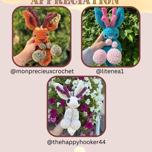 Pu&ograve; includere: L'immagine mostra tre coniglietti all'uncinetto in diversi colori: arancione, blu e bianco. Ogni coniglio ha grandi orecchie e dettagli a pompon. Il testo "TESTER APPRECIATION" &egrave; in alto. I coniglietti sono presentati su uno sfondo morbido.