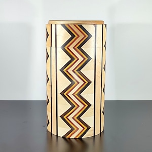 Zick-Zack Vase B 16,5 cm T 30 cm