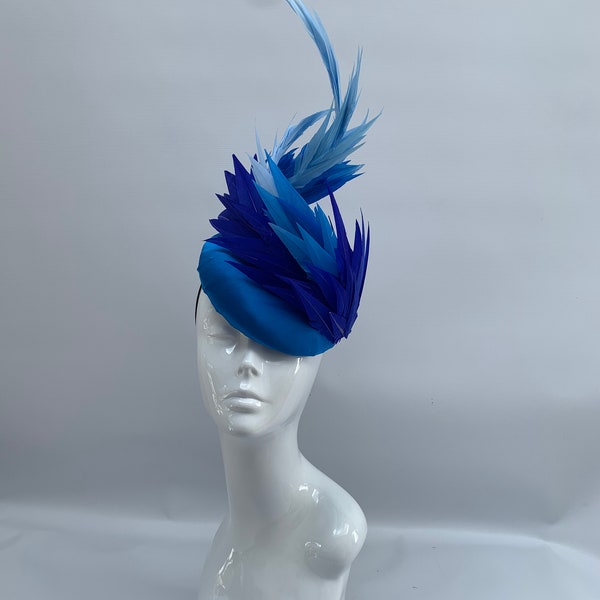 Stunning winged structural piece ascot Aintree Cheltenham races mother of the bride wedding hat mother of the groom millinery Kentucky derby