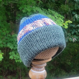 Handmade Knit Mottled Green With Two Mottled Blue Stripes And One Variety Color Stripe Ladies Men&#39;s Beanie Hat