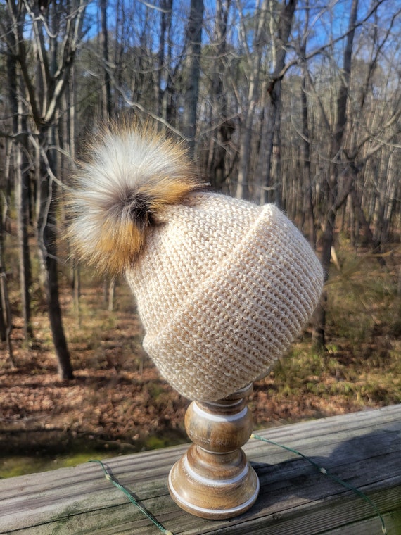 Heat Holders Black Bobble Hat Men's Handmade Knit Cream