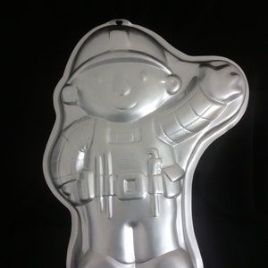 Wilton Bob The Builder Cake Pan 2002 Model 2105-5025