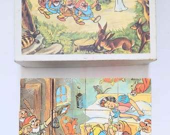Snow White & the 7 Dwarfs Wooden Cubes Puzzle Vintage 6 Puzzles in One