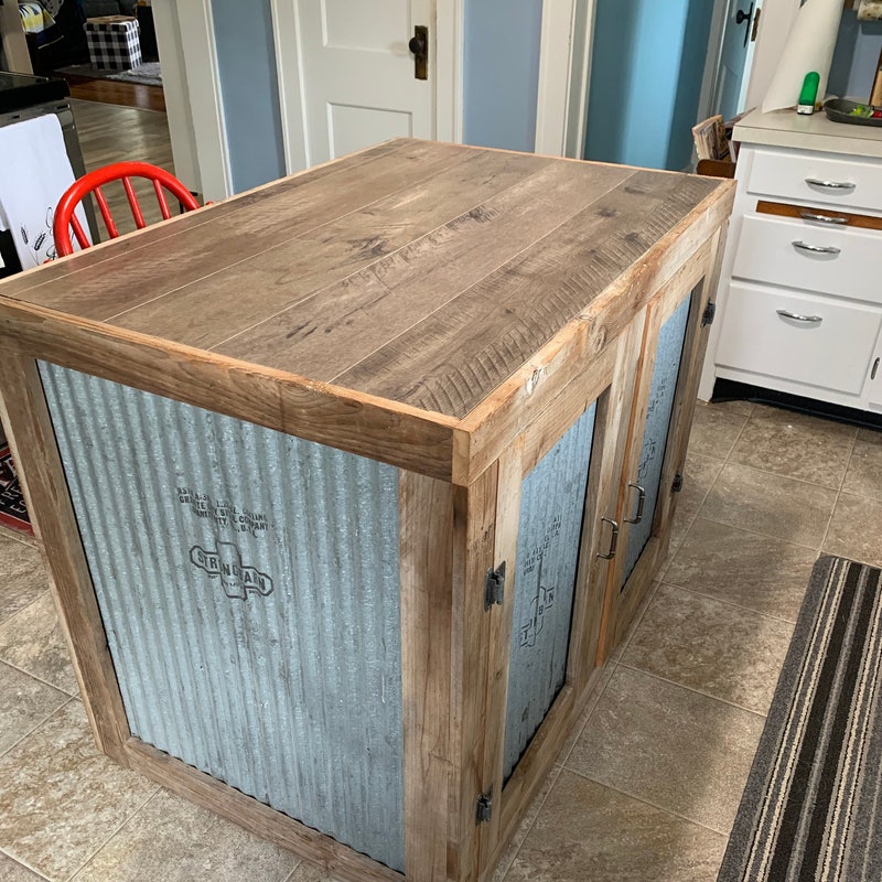 Rustic Kitchen Island - Etsy