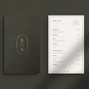 Maqueta de menú de restaurante elegante en diferentes vistas - 5 PSD