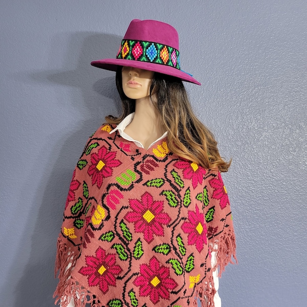 Hand Embroidered Mexican Poncho. Artisanal Mexican Poncho. Mexican Multicolor Poncho. Traditional Mexican Poncho. Mexican Sweater Poncho.