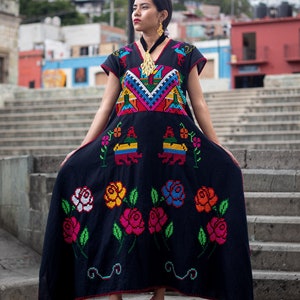 Long maxi Mexican dress, hand embroidered mexican dress, mexican floral dress,  Artisanal Handmade Dress. Traditional Mexican Style Dress