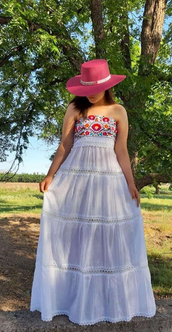 Vestidos mexicanos online bordados online
