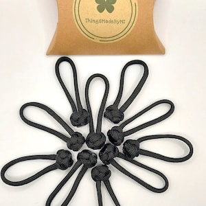Big black paracord zipper pulls, zipper replacement, gym bag zipper pull, zipper puller