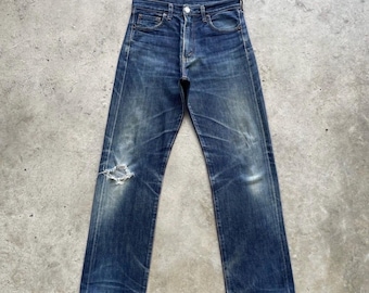 W30 Vintage 90s Levi's 702xx Selvedge Buckle Back Denim Jeans