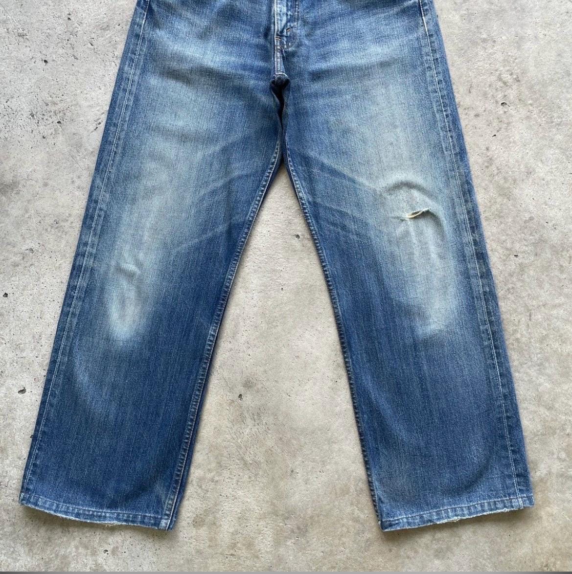 Vintage Levi's 504 Faded BAGGY Jeans Stonewashed Denim Pants
