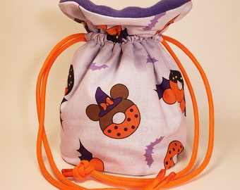 Bolsa de dados con cordón de donut de Halloween de Disney Mickey Mouse para coleccionables, dados, pines, regalo para nerds y amantes de las mazmorras y dragones.