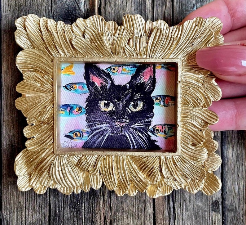 Tiny Framed Cat Print: Original Pet Portrait in Gold Leaf Frame - Etsy