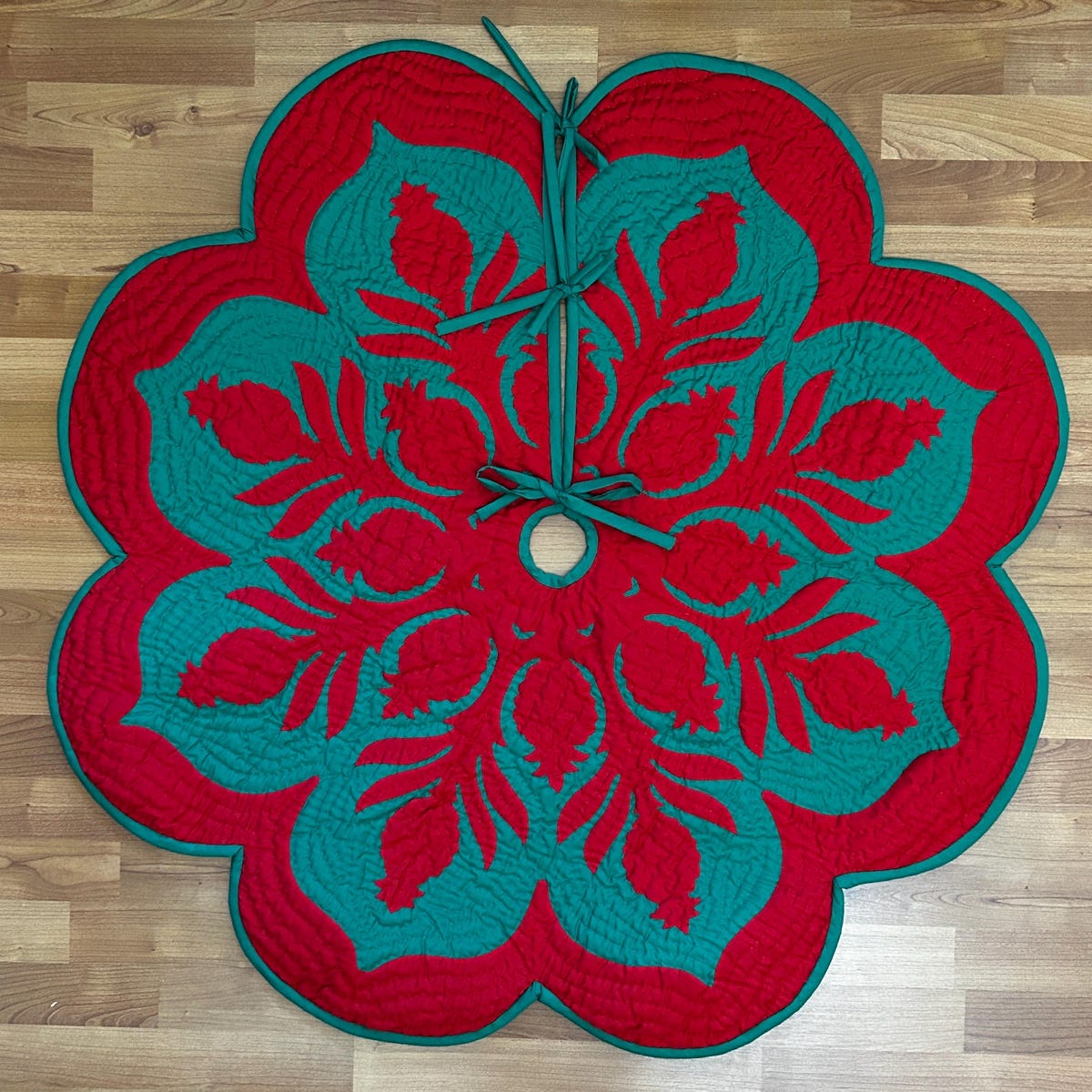 Hawaiian Quilts 100% Hand Quilted/hand Appliqued Christmas Tree Skirt 42" - Etsy