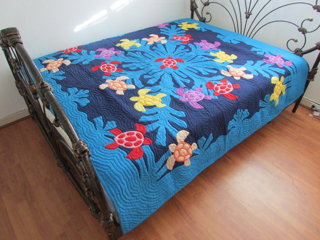 Hawaiian Quilt Bedspread King Size 110x105 W/2 Pillow Shams Etsy