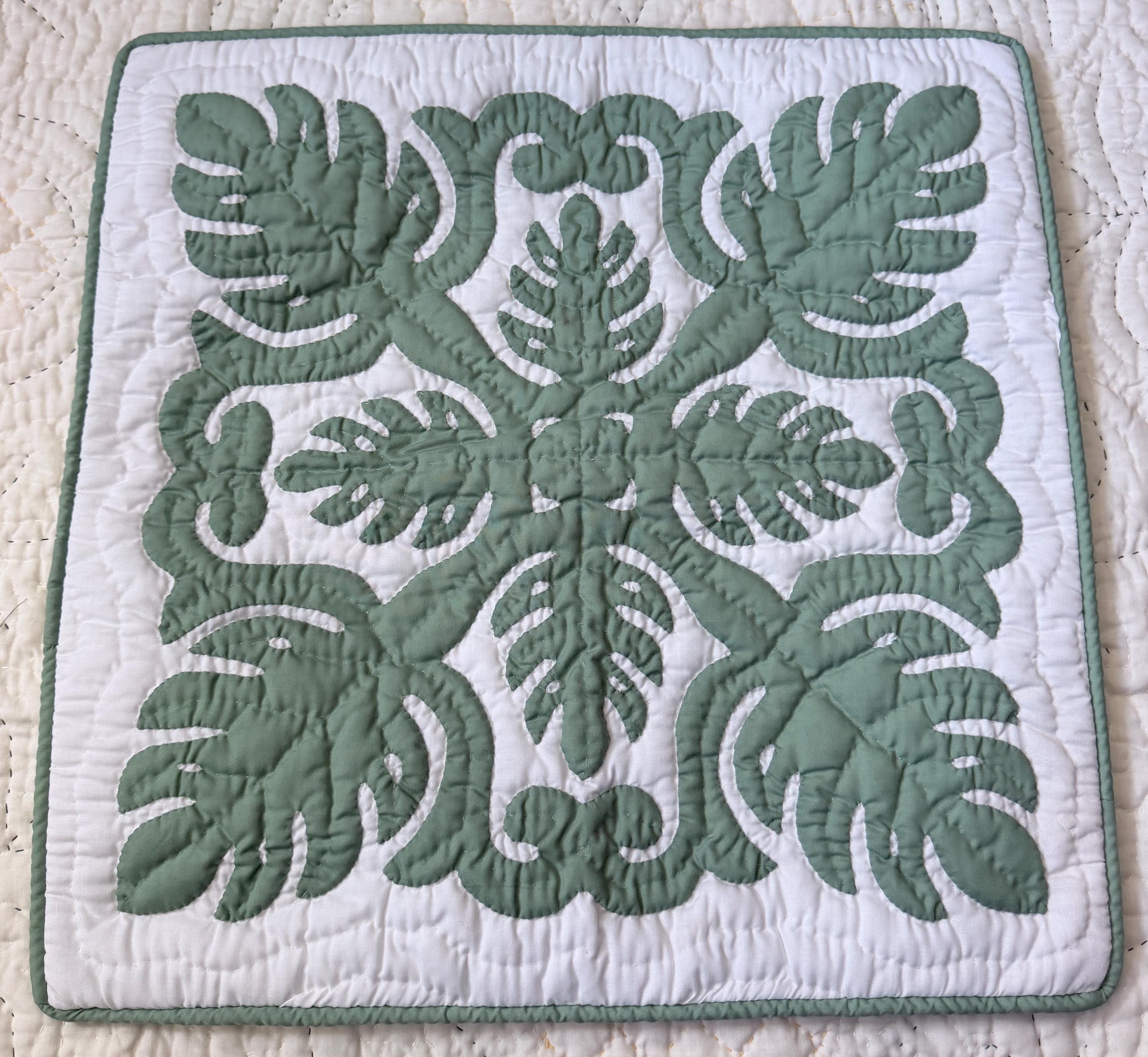 Vintage Quilt Hawaiian - Etsy