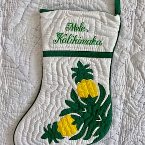 Hawaiian Quilts 100% Hand Quilted/Hand Appliqued Christmas Stockings