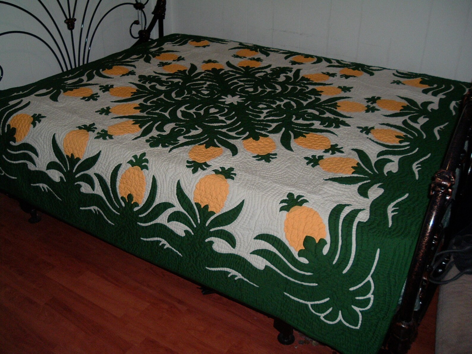 Hawaiian Quilt Bedspread King Size 110x105 W/2 Pillow Shams Etsy