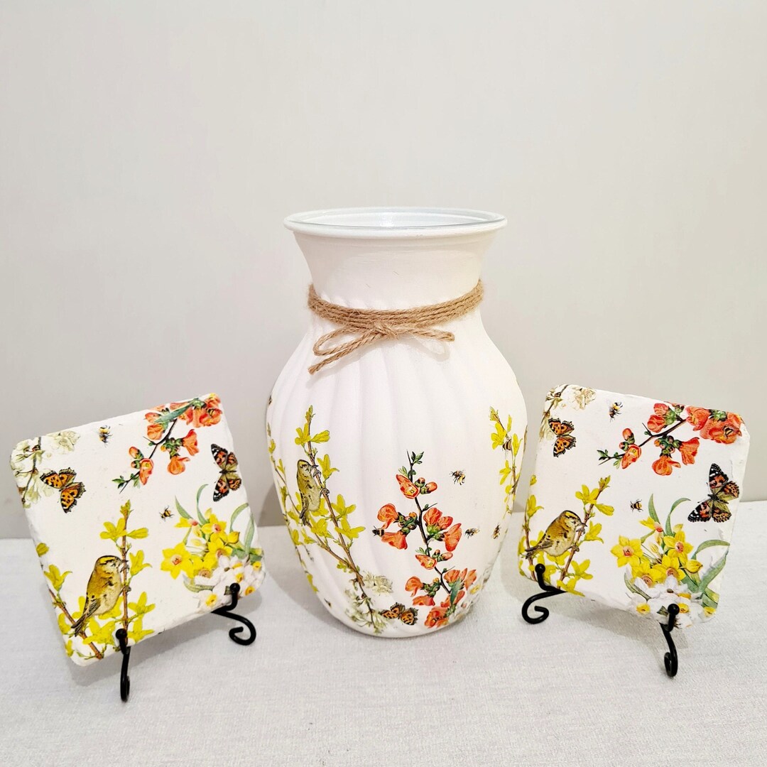 Mother's Day Daffodil Vase Coasters, Spring Daffodils Gifts, Birds