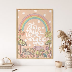 Este debe ser el cartel del lugar, colgante de pared retro de los años 70, impresión de arte de arco iris colorido, cartel de arte de hongos, decoración de arte maravilloso, arte psicodélico