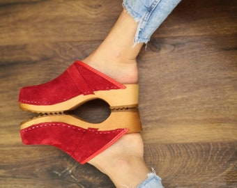 Women's wooden Swedish clogs. Red suede and many colors